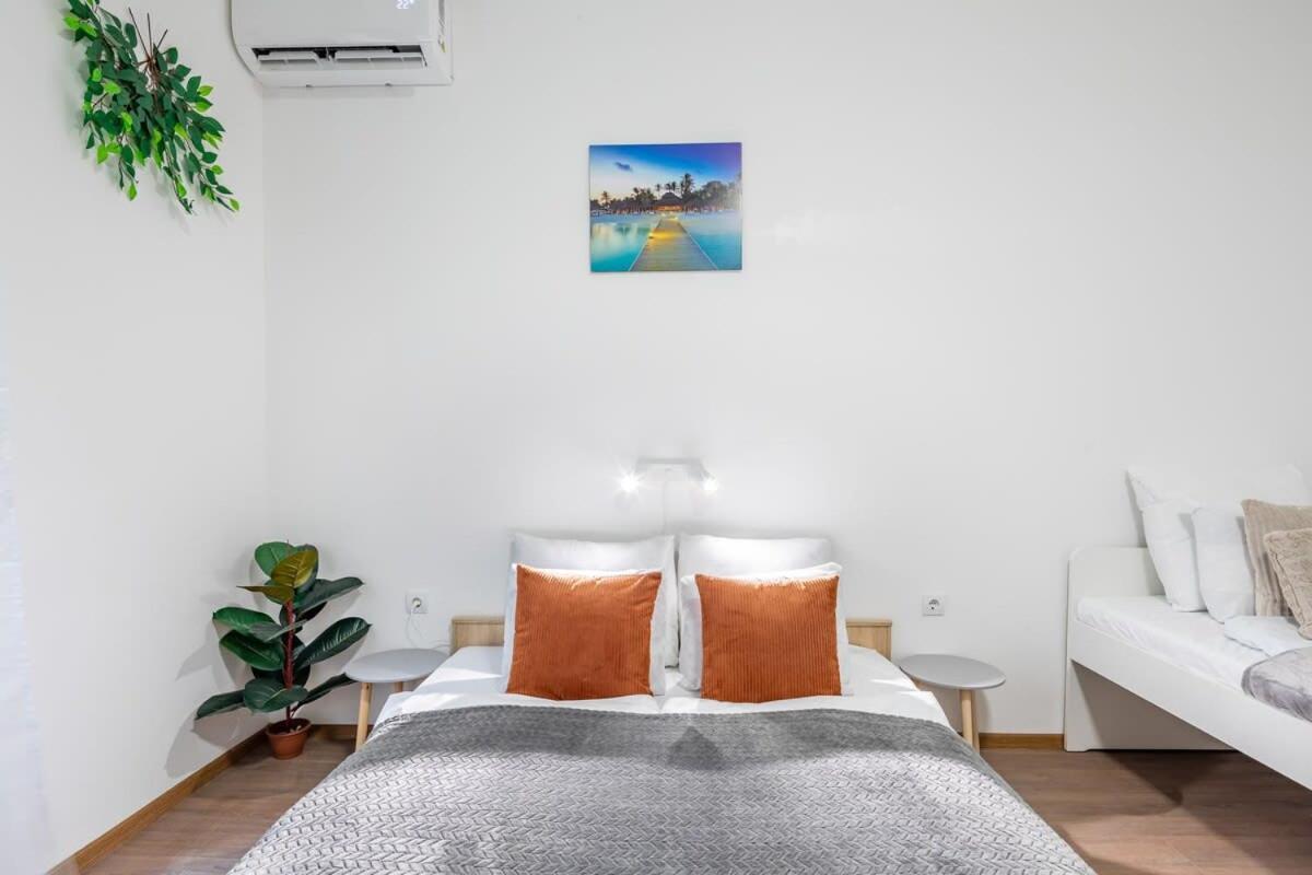New - Simple Apartment Budapest